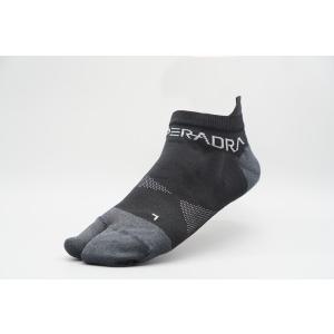 ペルアドラ　タビ　PERADRA　TABI SOCKS 靴下　クライミング