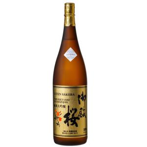 御殿桜　純米大吟醸酒　1,800ml