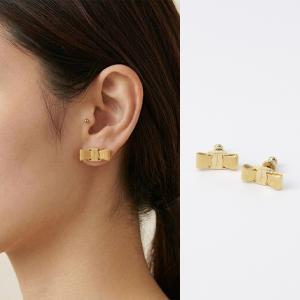 FERRAGAMO（フェラガモ） ピアス ガンチーニ クリスタルパール
