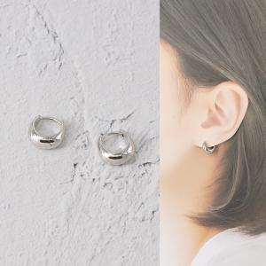 TOM WOOD（トムウッド） ピアス シルバー アイスハギーズパヴェ Ice