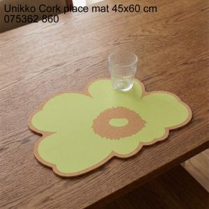 【クーポン有り】マリメッコ marimekko ランチョンマット コルク製プレイスマット ウニッコ Unikko Cork place mat 45x35 cm 075362 860 北欧 フィンランド