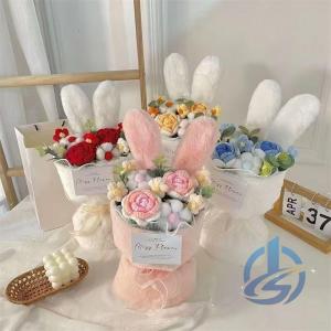 かぎ針編みフラワー花束 卒業式 入学式 就職祝い ioso 退職祝いうさぎのぬいぐるみ フラワー 誕生祝い ブーケ発表会 母の日 父の日 結婚式 ニット花飾り