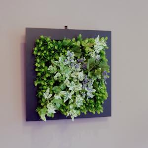 壁面グリーンフレームフレッシュアイビー ブラック（光触媒）造花・観葉植物・インテリアグリーン｜green-arts
