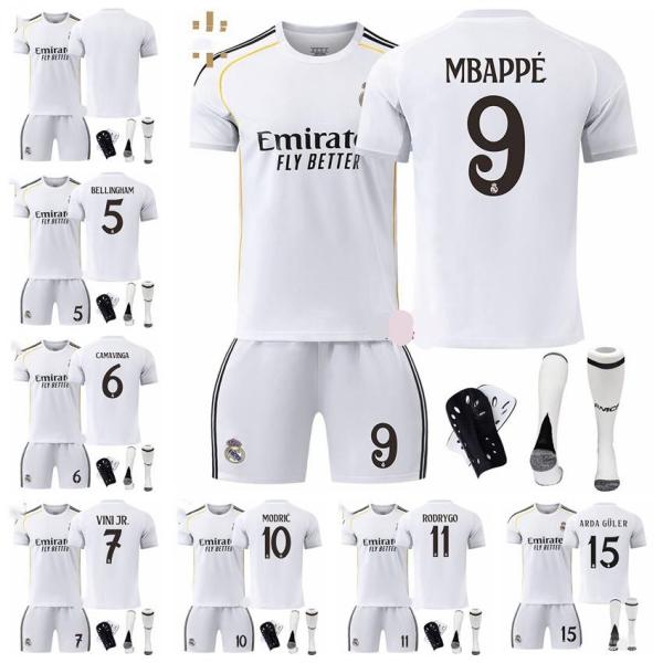 「番号 個人名カスタマイズOK」2526 サッカーウェア レアルマドリード 10番モドリッチ/9番ム...