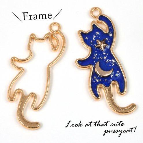 空枠 ぶらさがりねこ きれいめゴールド ネコ 猫 にゃんこ フレーム レジン 手芸 パーツ