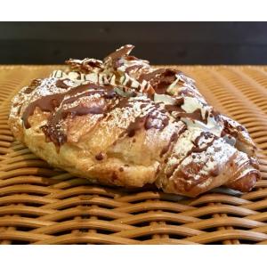 【チョコ&ホイップのクロワッサン】さくっとふん...の詳細画像1