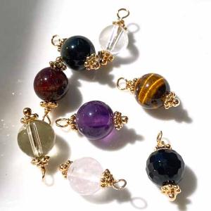 天然石 ネコ チャーム パワーストーン 玉乗り猫 14mm玉 アクセサリー