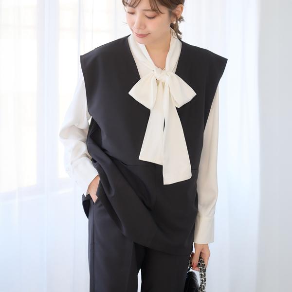 サテンボウタイブラウス