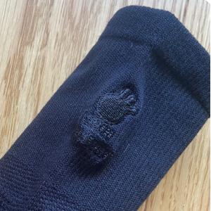 鍛えつつ守るタビソックス「黒×黒 白×白」刺繍...の詳細画像1