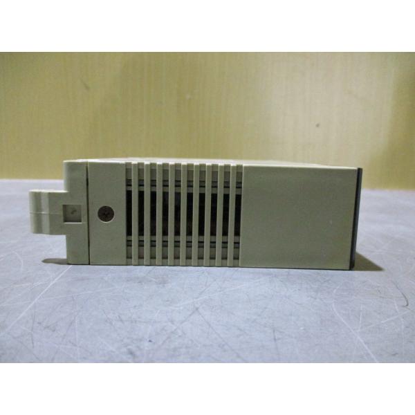 中古 OMRON OUTPUT UNIT C200H-OD215 出力ユニット (BAMR51103...