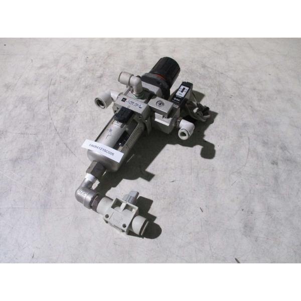 中古 SMC 10-AW3000-02BG9-JN レギュレーター ＜送料別＞ (EAKR41215...