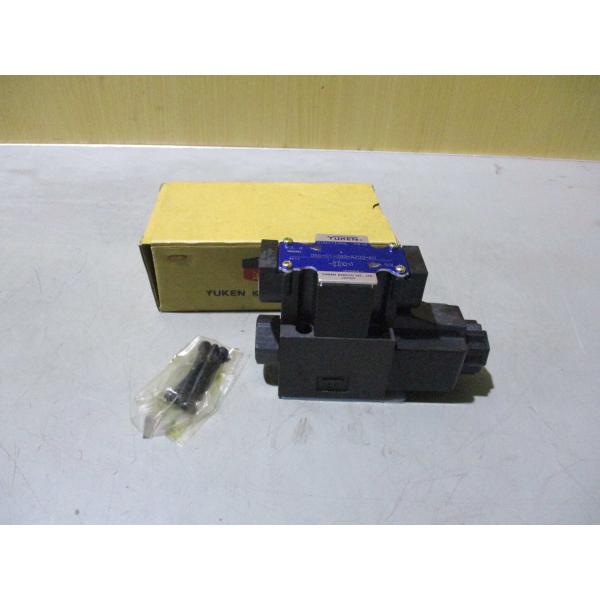 新古 Yuken DSG-01-2B3-A200-60 Directional Control Va...