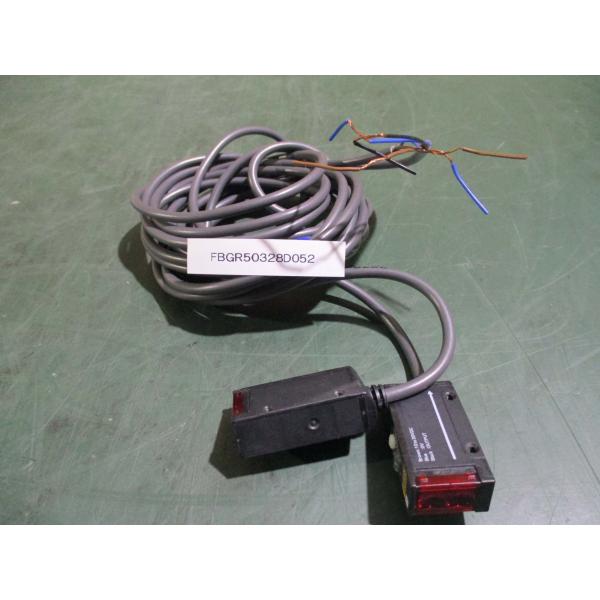 中古 OMRON E3S-AT11 Photoelectric Switch (E3S-AT11-L...