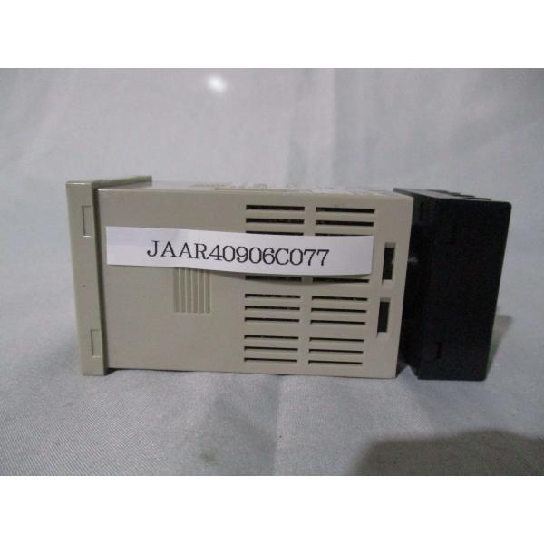 中古OMRON H5CN-XBN デジタルタイマ(JAAR40906C077)