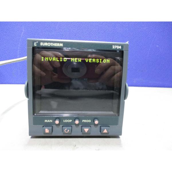 中古EUROTHERM 2704 Advanced Multi-Loop Controller 通電...