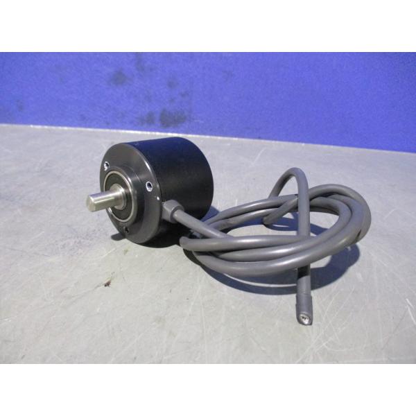 中古 OMRON E6C3-CWZ5GH ロータリーエンコーダー DC12-24V (KBER803...
