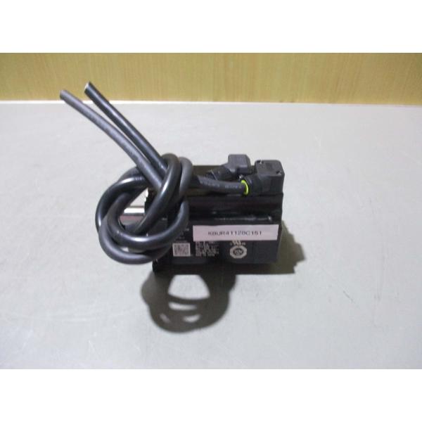 中古YASKAWA Σ-7シリーズ 回転形サーボモータ 中慣性 SGM7J-04A7A21(KBUR...