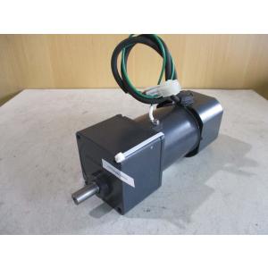 中古 KEYENCE AC SERVO MOTOR SV2-M040AS サーボモーター 400W 中古 KEYENCE AC SERVO MOTOR SV2-M040AS サーボモーター 400W