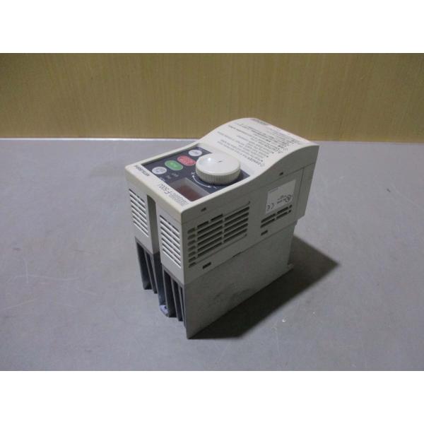 中古 MITSUBISHI INVERTER FR-F520J-0.75K インバータ 200-24...