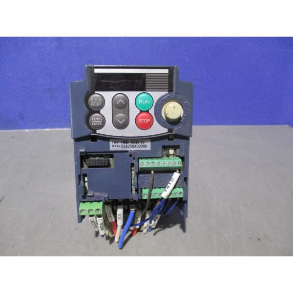中古 FRN0.75C1S-2J インバータ 3PH200-240V 1.9KVA 5A (LAPR...
