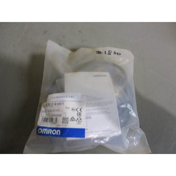 新古 OMRON E2E2-X10C1 接近センサー (NAHR61012C143)