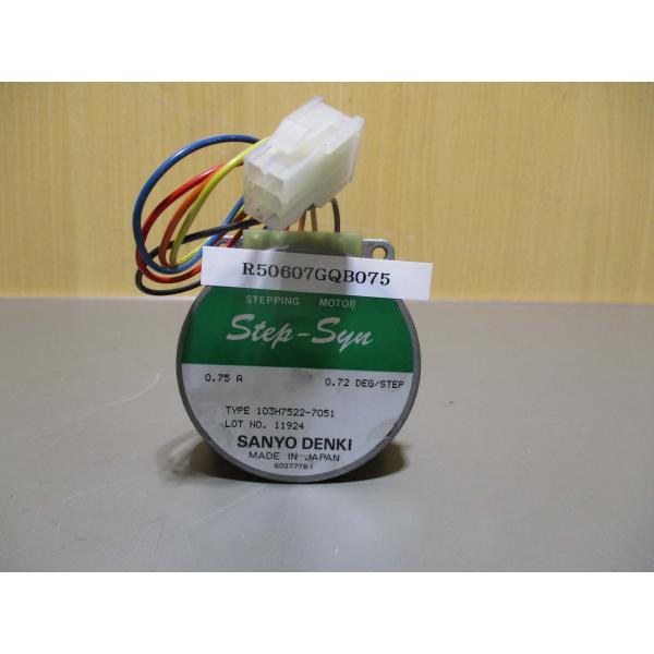 中古 SANYO DENKI STEPPING MOTOR 103H7522-7051 LOT NO...