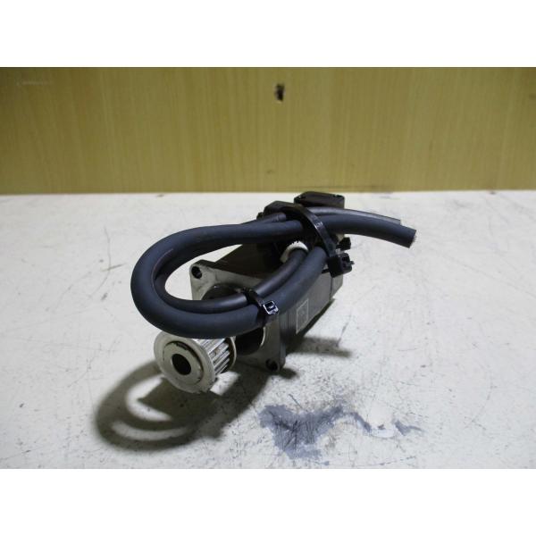 中古 KEYENCE AC SERVO MOTOR SV2-M010AS AC サーボモーター 10...