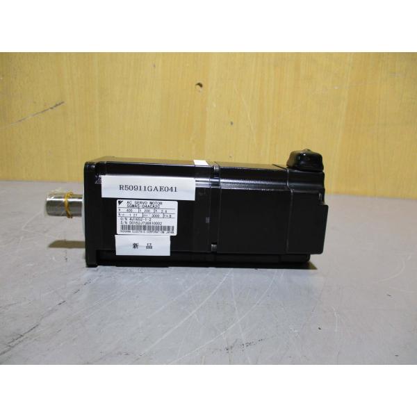 新古 YASKAWA AC SERVO MOTOR SGMAS-04ACA2C 400W(R5091...