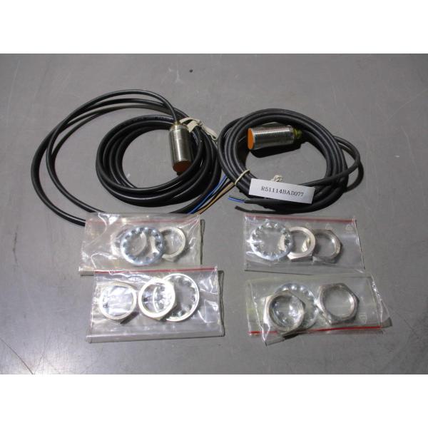 中古 IFM  IGS700 高周波誘導式接近センサー 2個 (R51114BAD077)
