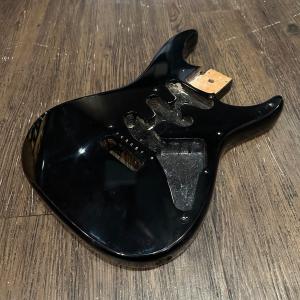 YAMAHA RGX421D エレキギター ブラック　ギターケース付き YAMAHA RGX421D エレキギター ブラック ギターケース付き YAMAHA