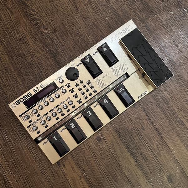 Boss GT-6 エレキギター用 マルチエフェクター 純正ハードケース付き ボス -d644