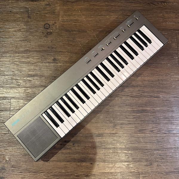 Yamaha PSR-15 Keyboard キーボード ヤマハ 電池駆動 -d989
