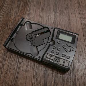 ポータブル CD プレイヤー SONY D-NE730-P ピンク CDウォークマン