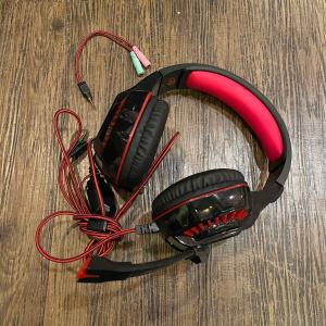 JBL イヤホン・ヘッドホン LIVE 770NC [サンドストーン] : らい