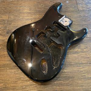 No Brand Guitar Body ストラトキャスター エレキギター ボディ -n084