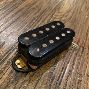 フェルナンデス 各部材交換済み（ピックアップ、ポット,ジャック等） フェルナンデス 各部材交換済み（ピックアップ、ポット,ジャック等