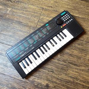 YAMAHA PSS-11 Keyboard ヤマハ ミニキーボード -GRUN SOUND-w807-
