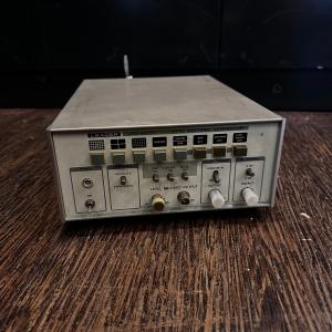 中古】信号発生器（NTSCテスト）ジェネレータ 435 リーダ電子