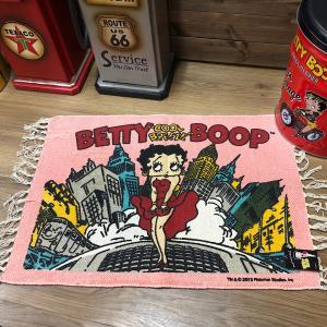 BETTY BOOP（ベティ ブープ） パブミラー 鏡 アクリル製 アクリル