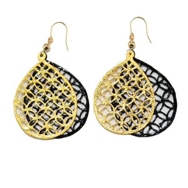 和風ピアス KIRIE BIJOU キリエビジュー 梓 あづさ 金箔 黒漆塗 超軽量ピアス 両耳用 ...