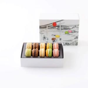 ハロウィン クリスマス お歳暮 ギフト ラデュレ レグレット ナポレオン