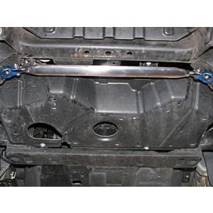 NV350 キャラバン フロントロアアームバー