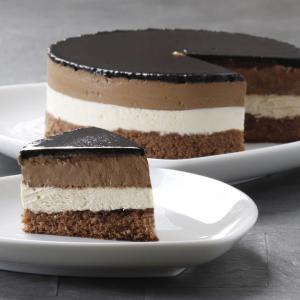 ホテルオークラ　キャラメルダブルナッツショコラ ギフト