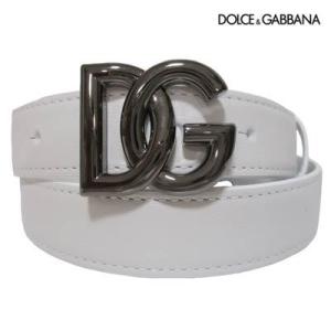 大人気新作 DOLCE&GABBANAのロゴマークの由来とロゴ作成の参考になる