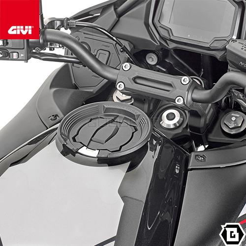 【03/14当店在庫あり】GIVI BF71 タンクロック アタッチメント（TANKLOCKタンクバ...