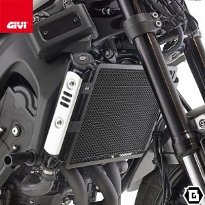 GIVI（ジビ） 【セール7/1まで】GIVI A5125 スモークスクリーン 汎用