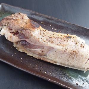 マグロのカマ1kg　冷凍便｜gyogun