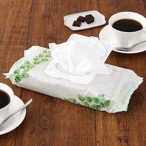エリエール 除菌できるウェットタオル 食卓テーブル用 乾燥を防ぐ蓋付き 70枚入 1パック 大王製紙｜LOHACO by アスクル