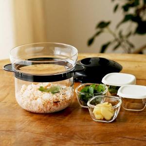 【お得セット】 HARIO（ハリオ）ガラス蓋のレンジ ご飯釜 1〜2合＋耐熱ミニ角小鉢4個 セット