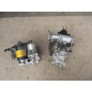 アクア DAA-NHP10 ABSアクチュエーター ブレーキブースターセット